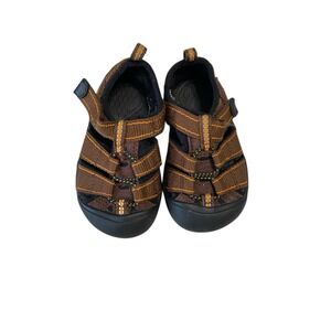 KEEN Newport Kids Sandals Size 5 Brown Closed Toe Water Shoes Toddler